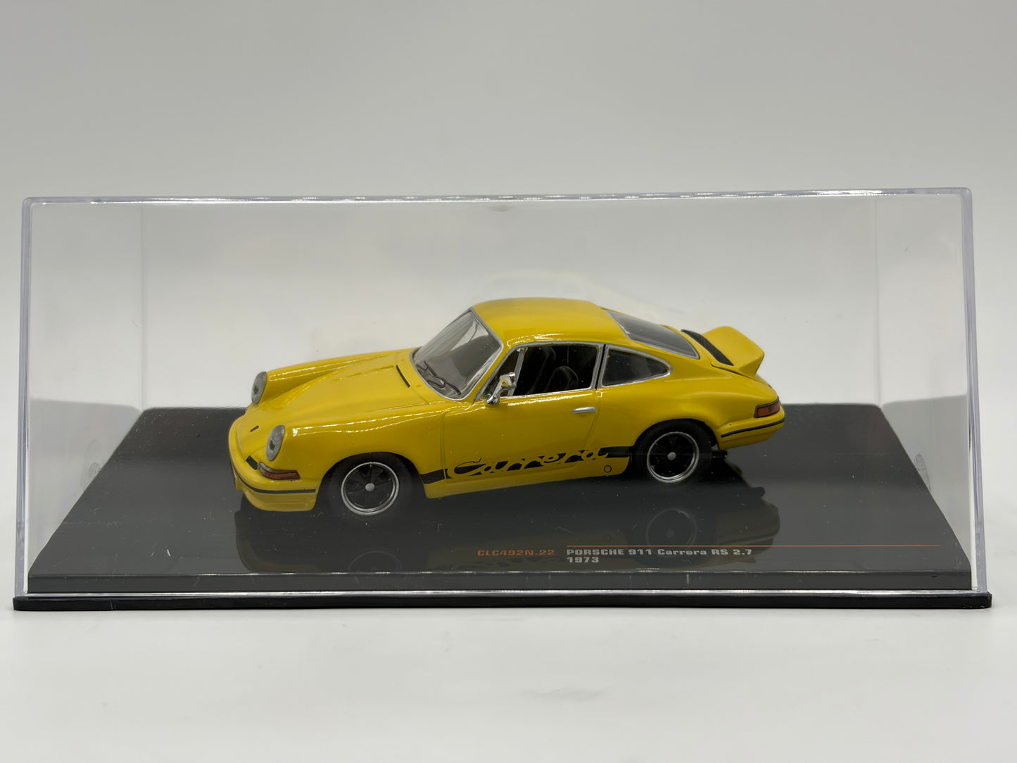 1/43 1973 Porsche 911 Carrera RS 2.7 - IXO | Model Car