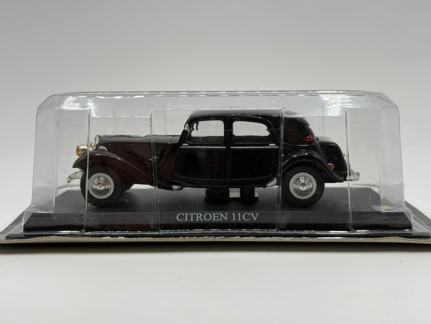 1/43 1954 Citroen Traction Avant 11CV - Del Prado | Model Car