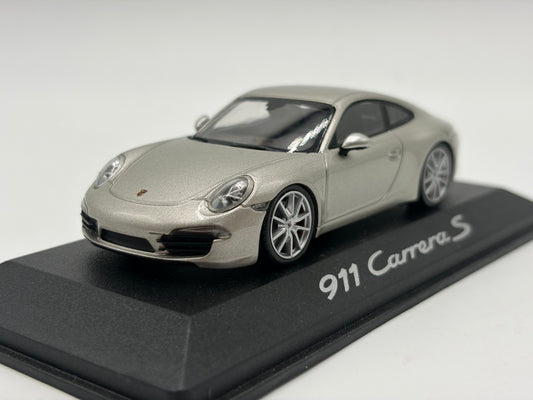 1/43 2012 Porsche 911 (991.1) Carrera S - Spark Dealer Model | Model Car