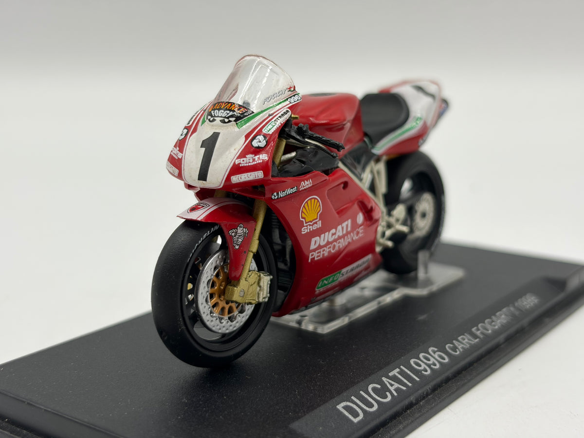 1/24 1999 Ducati 996 - Carl Fogarty | Champion Racing Bikes
