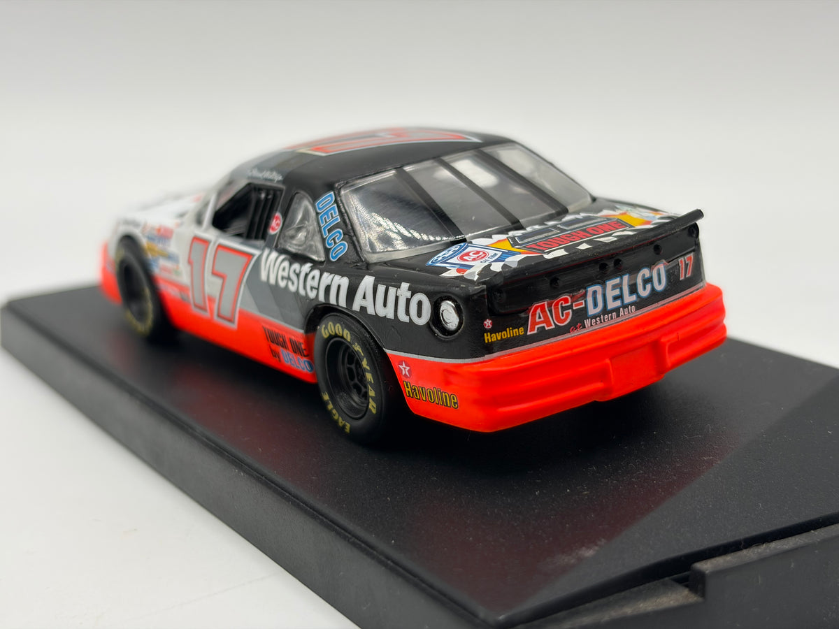 1/43 1992 Chevrolet Lumina - Darrell Waltrip - NASCAR | Model Car