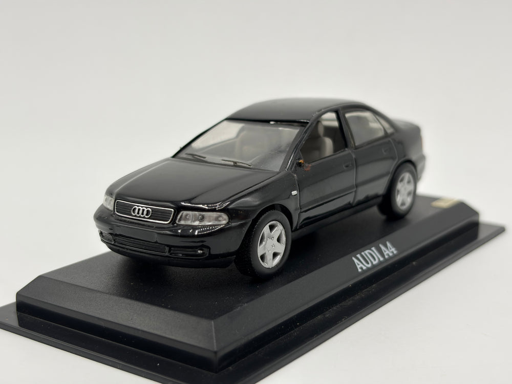 1/43 1994 Audi A4 2.4L V6 - Del Prado | Model Car