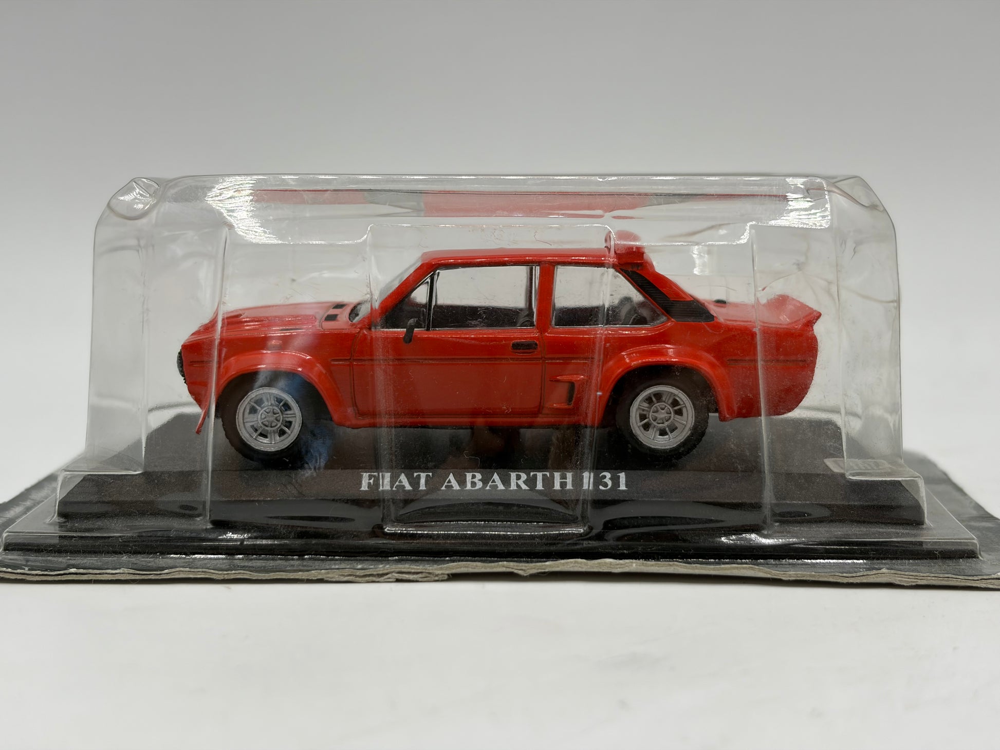 1/43 1976 Fiat 131 Abarth - Del Prado | Model Car