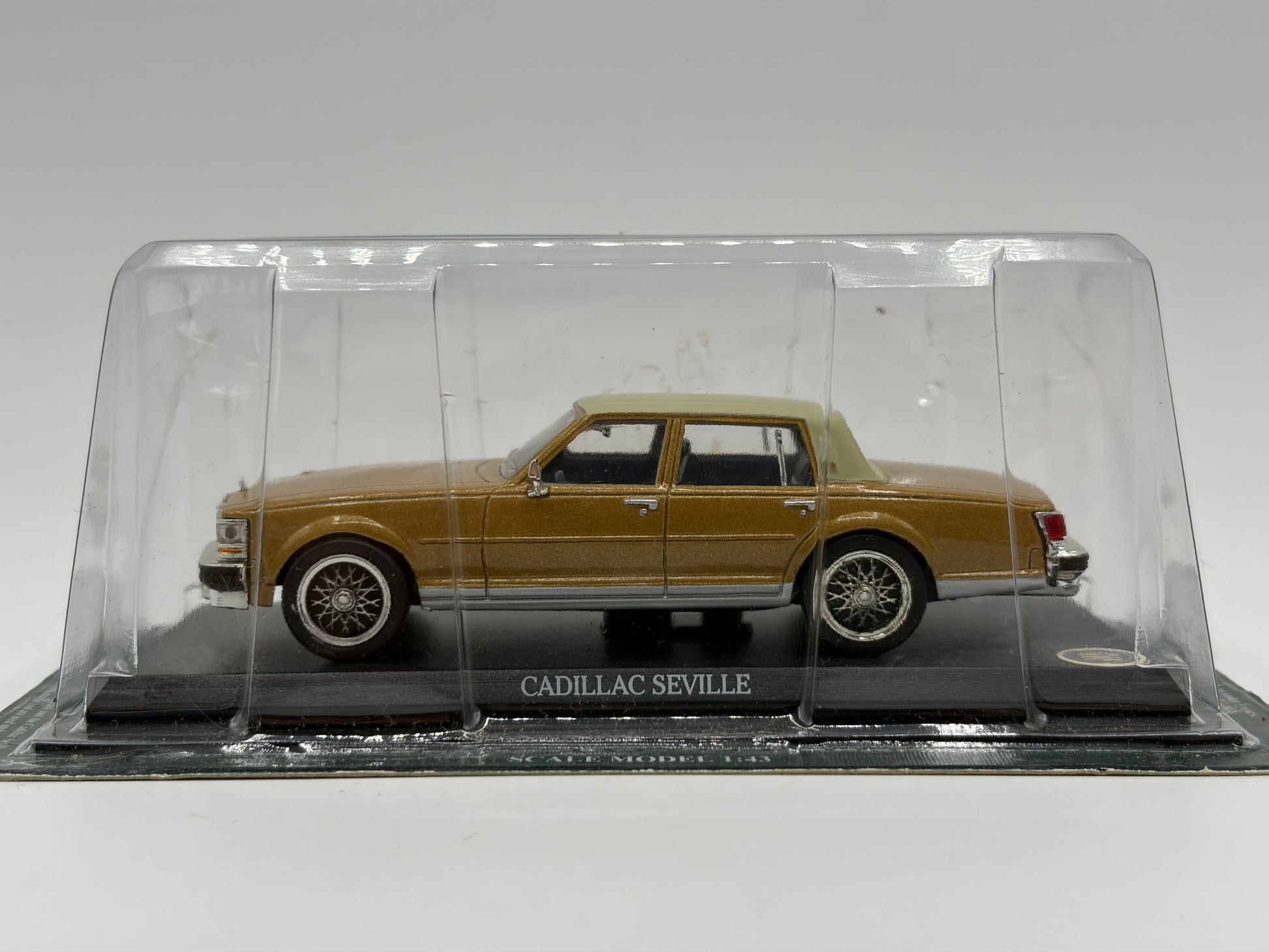 1/43 1978 Cadillac Seville - Del Prado | Model Car