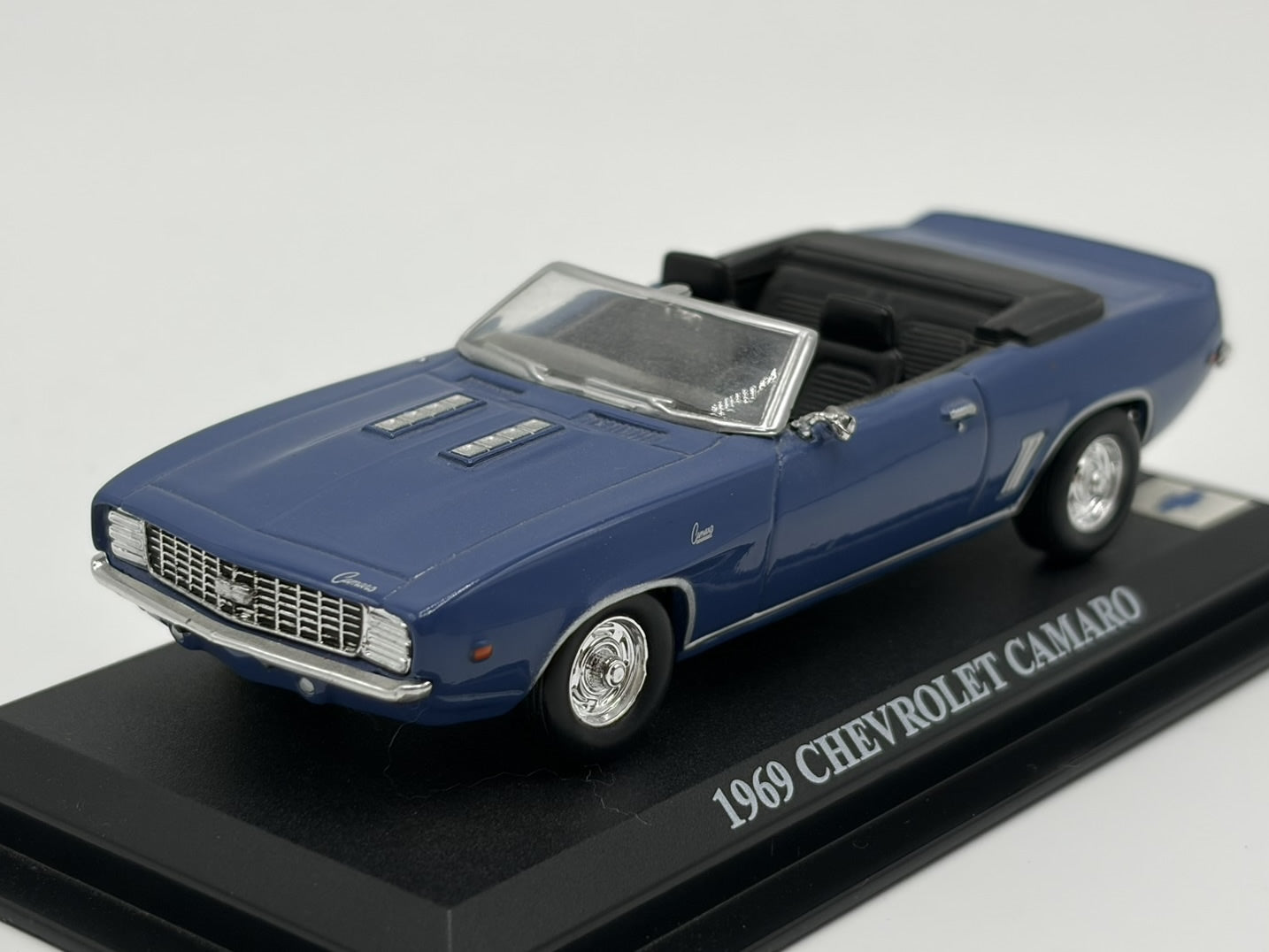 1/43 1969 Chevrolet Camaro Convertible - Del Prado | Model Car