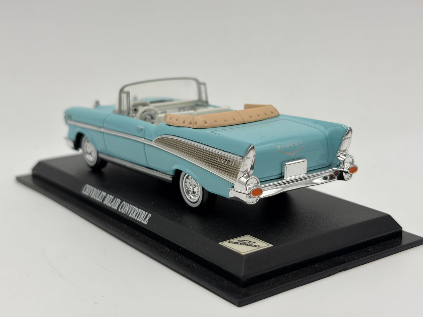 1/43 1957 Chevrolet Bel Air Convertible - Del Prado | Model Car