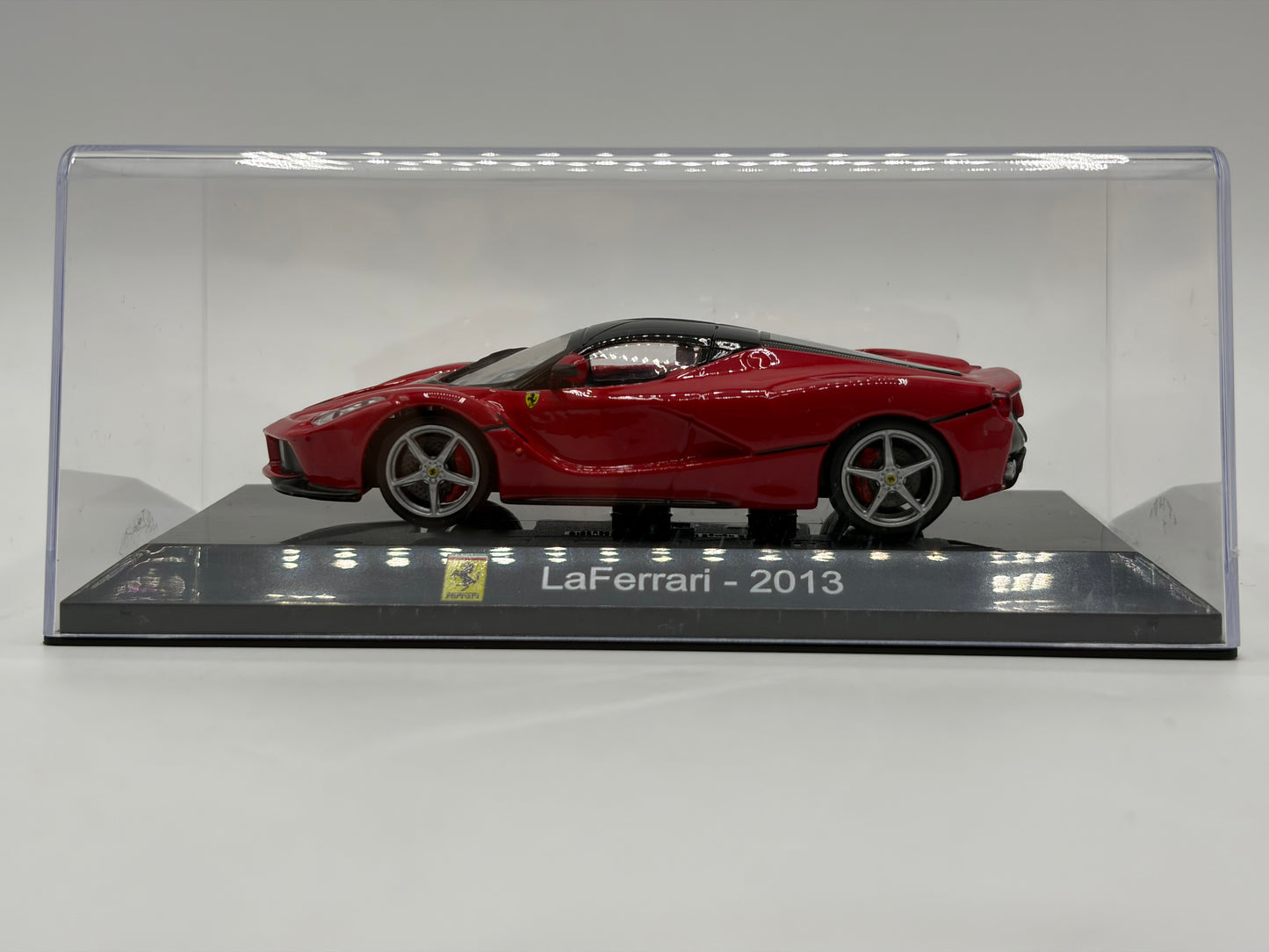 1/43 2013 Ferrari LaFerrari | Model Car | Supercar Collection