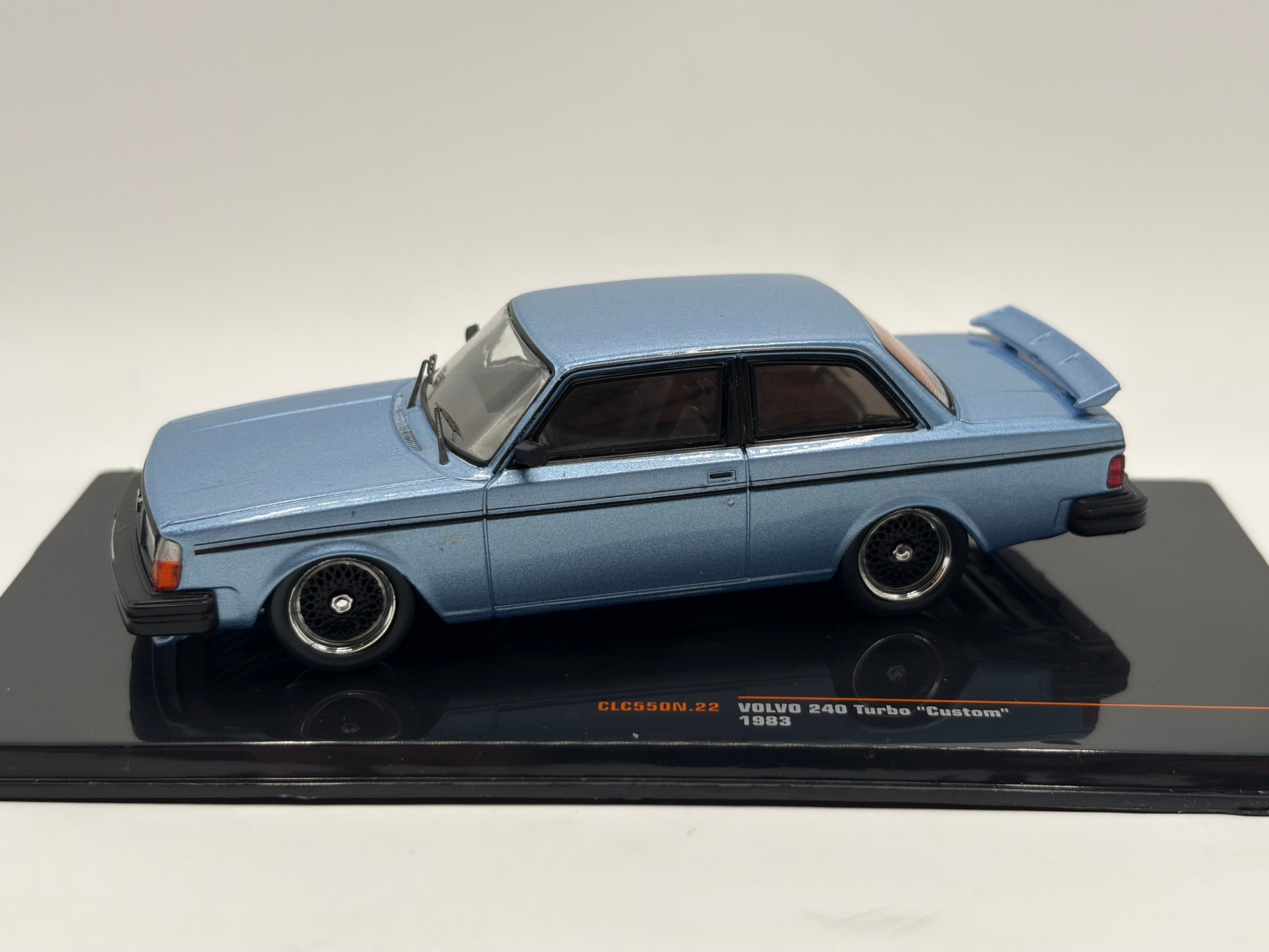 1/43 1983 Volvo 240 Turbo “Custom” - IXO | Model Car