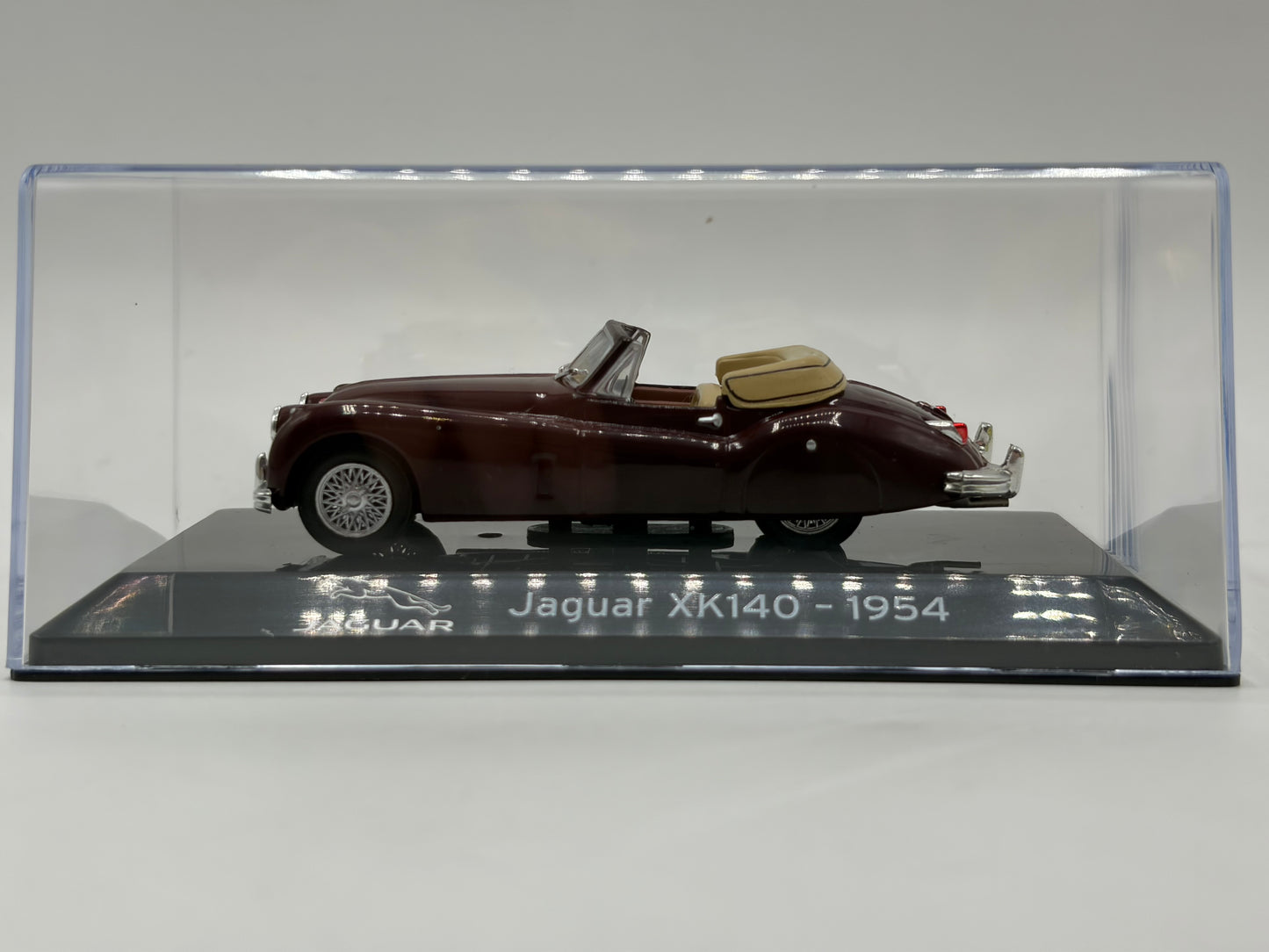 1/43 1954 Jaguar XK140 | Model Car | Supercar Collection
