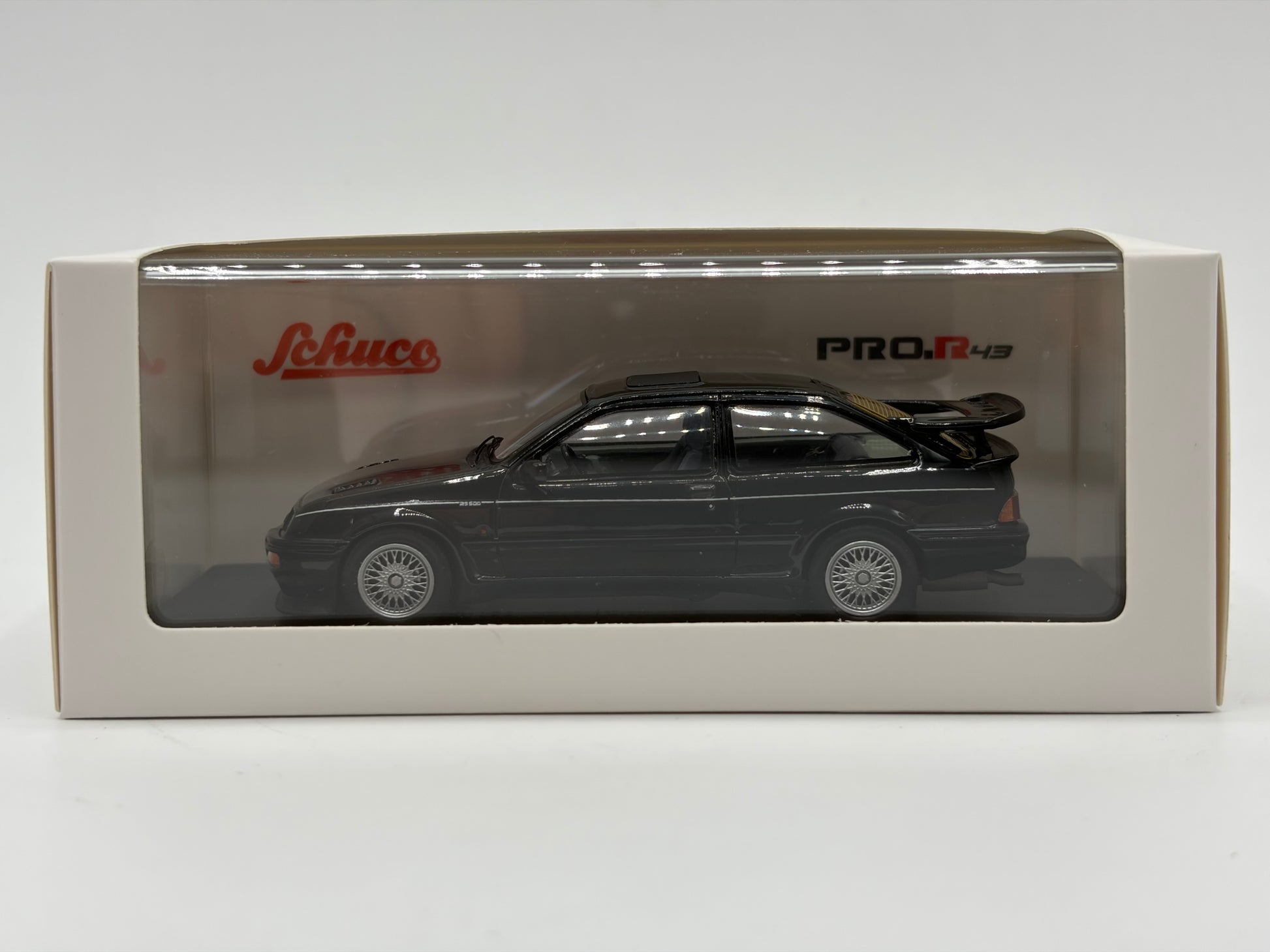 1/43 1987 Ford Sierra Cosworth RS500 - Schuco | Model Car