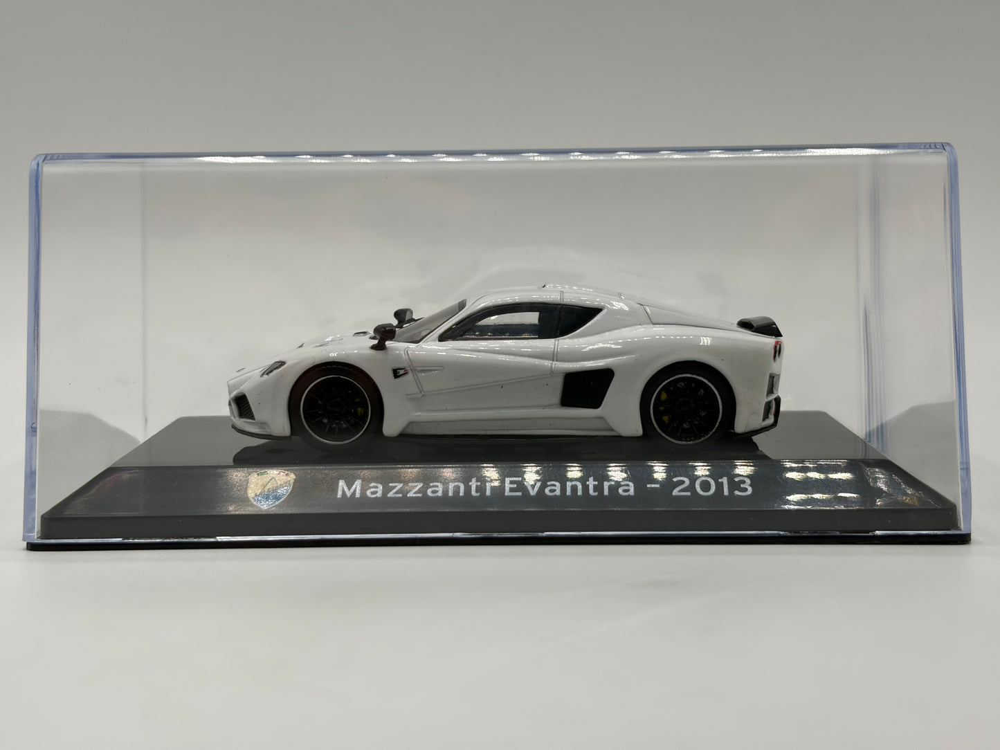 1/43 2013 Mazzanti Evantra | Model Car | Supercar Collection