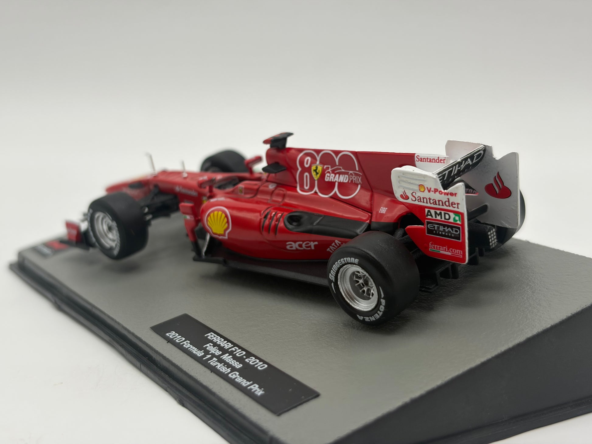 1/43 2010 Ferrari F10 - Felipe Massa | Model F1 Car