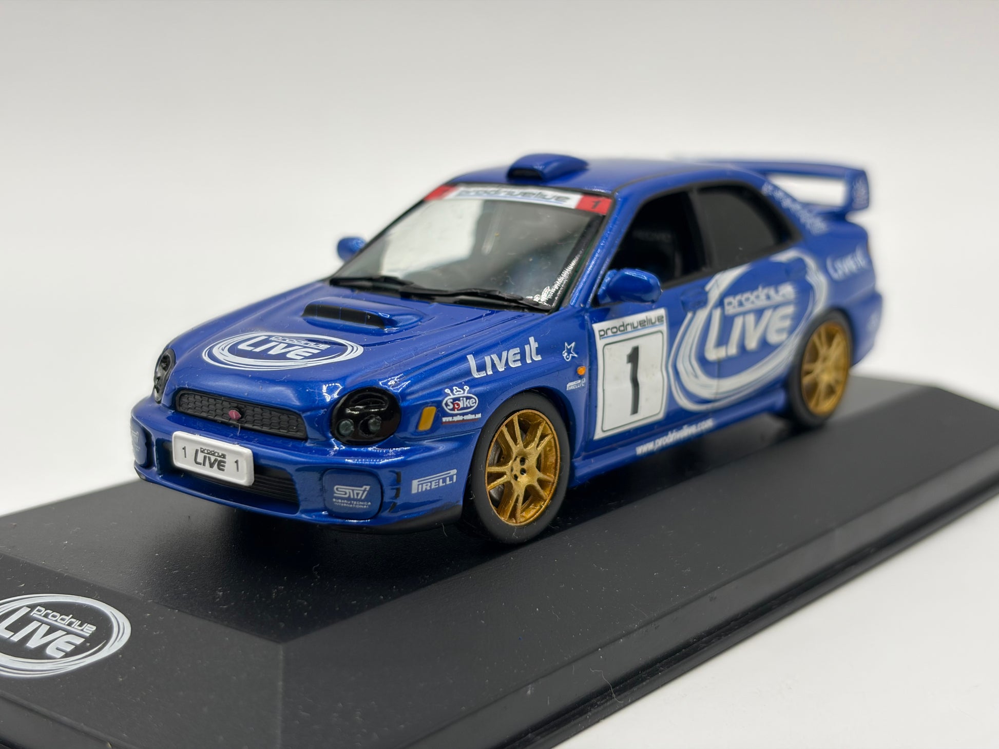 1/43 2002 Subaru Impreza - The Prodrive Live Experience - IXO | Model Rally Car