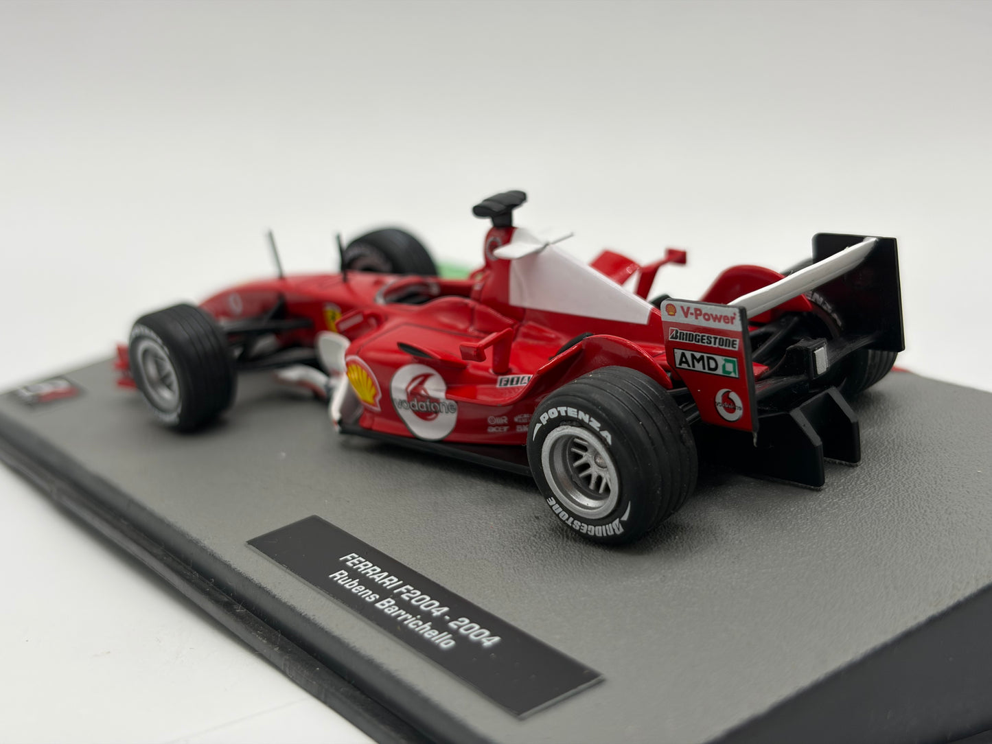 1/43 2004 Ferrari F2004 - Rubens Barrichello | Model F1 Car