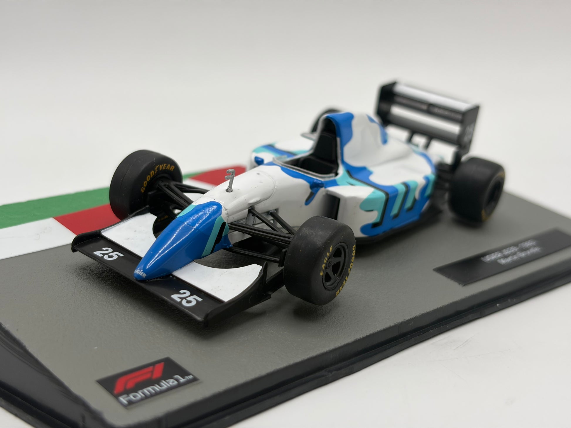1/43 1993 Ligier JS39 - Martin Brundle
 | Model F1 Car