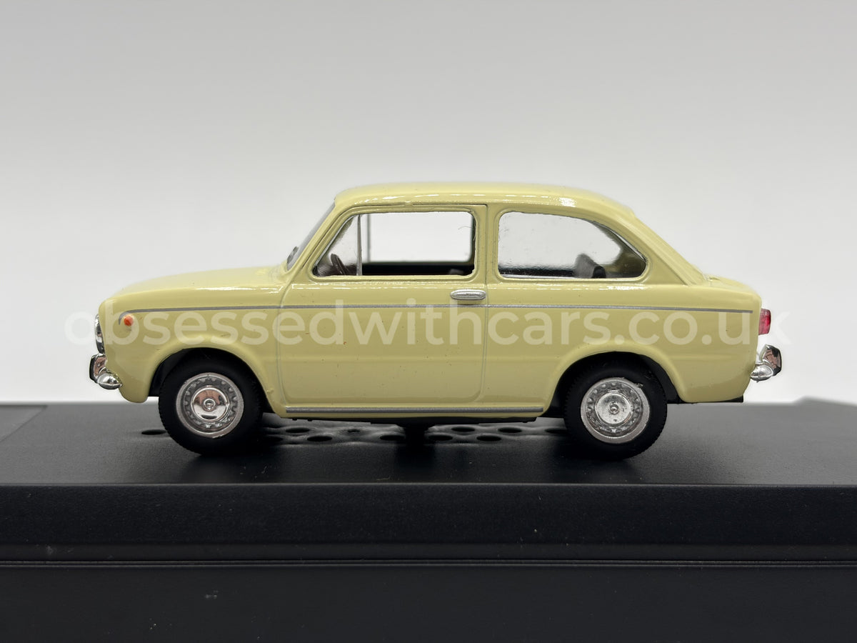 1/43 1969 SEAT 850 - Cream - Solido | Model Car