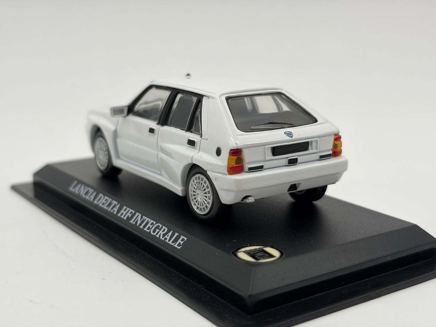 1/43 1987 Lancia Delta Integrale - Del Prado | Model Car
