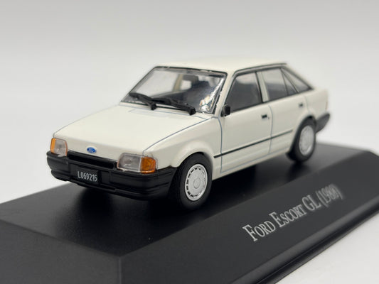 1/43 1988 Ford Escort GL | Model Car