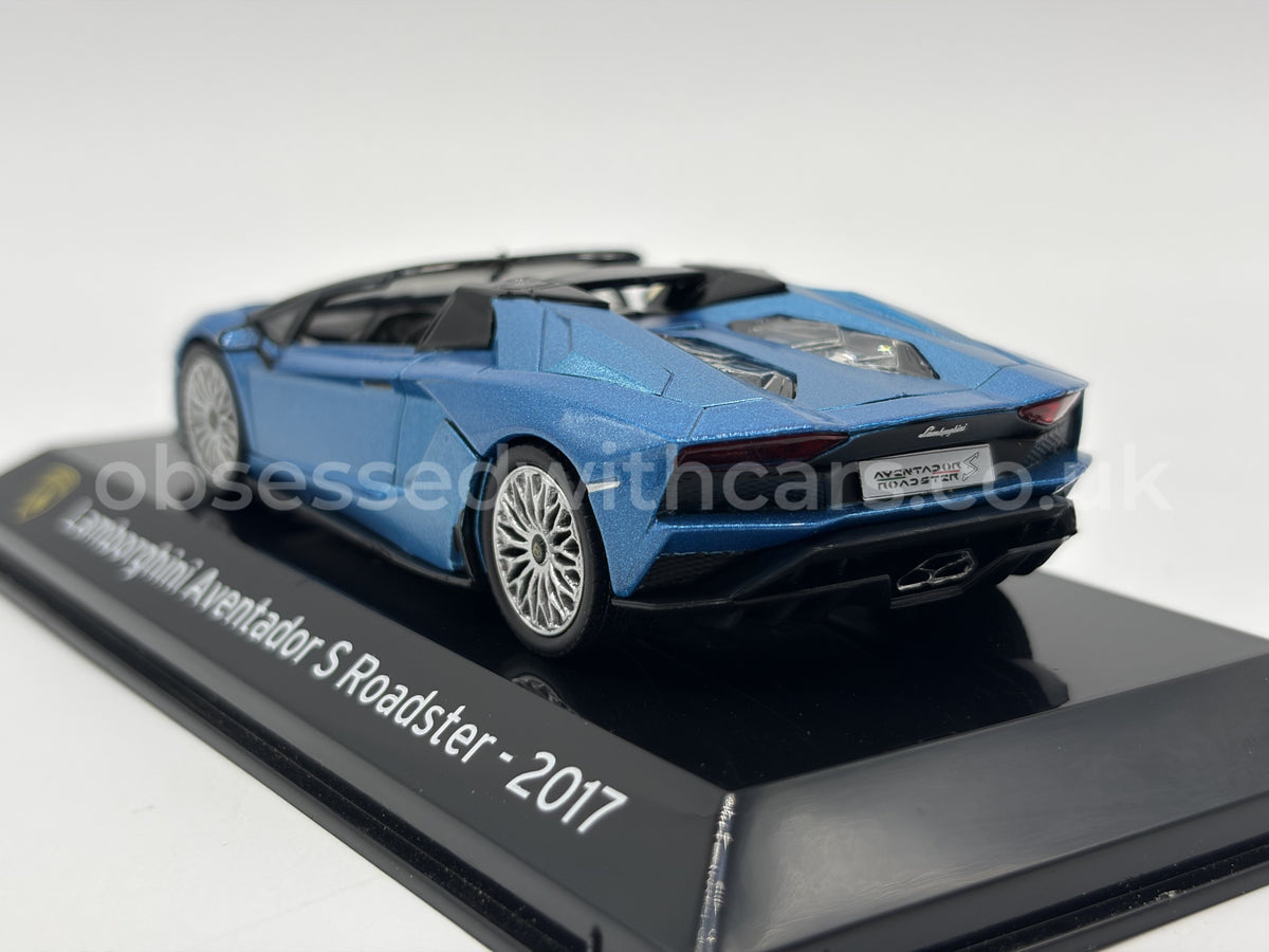 1/43 2017 Lamborghini Aventador S Roadster | Model Car | Supercar Collection