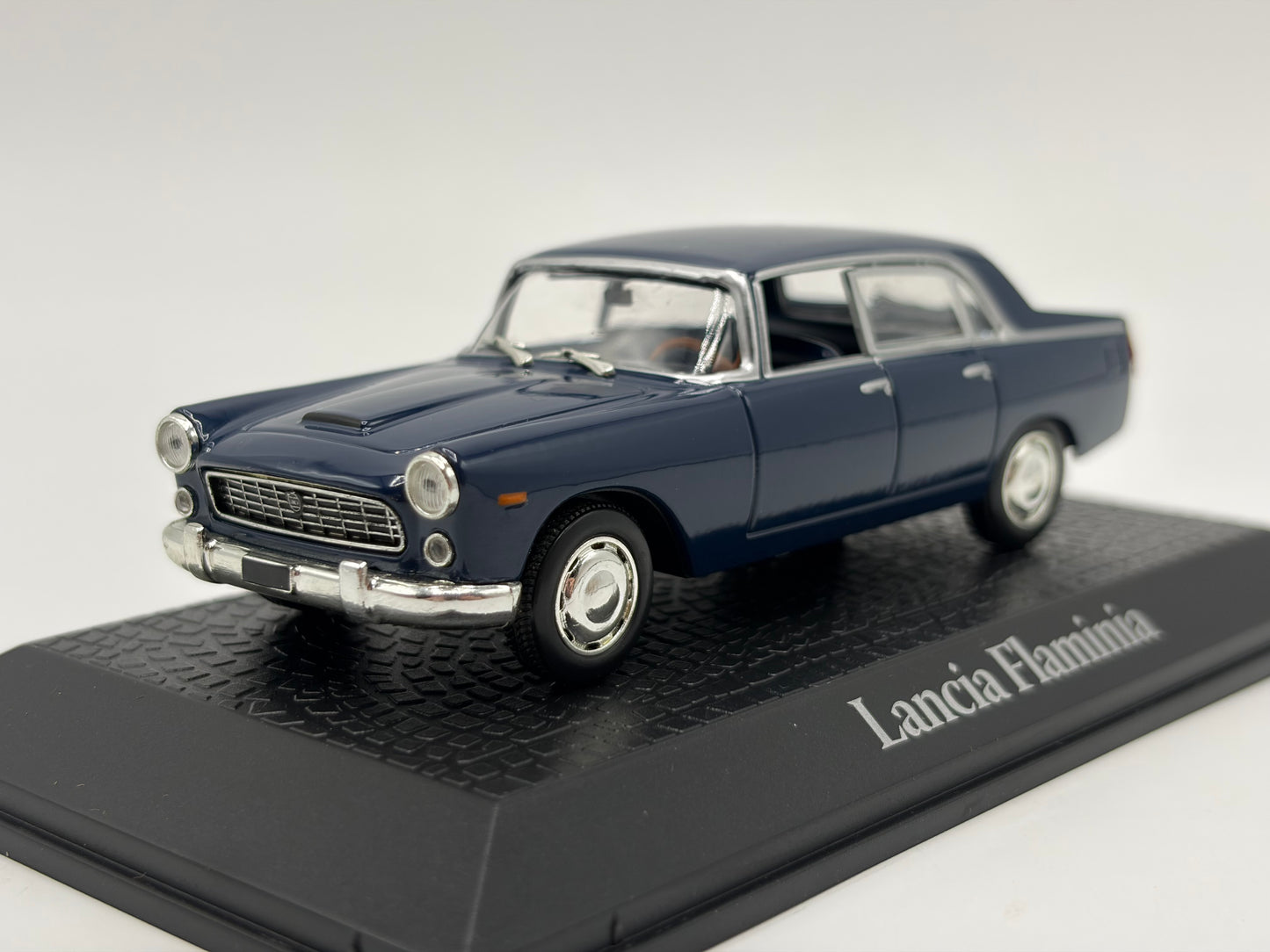 1/43 1960 Lancia Flaminia - Rome Olympics - Giovanni Gronchi | Model Car