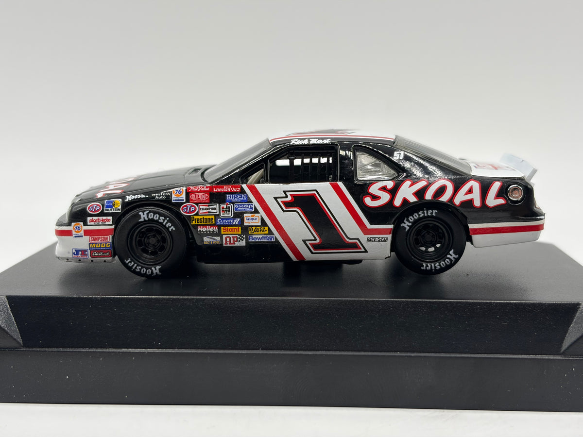 1/43 1995 Ford Thunderbird - Rick Mast - NASCAR | Model Car
