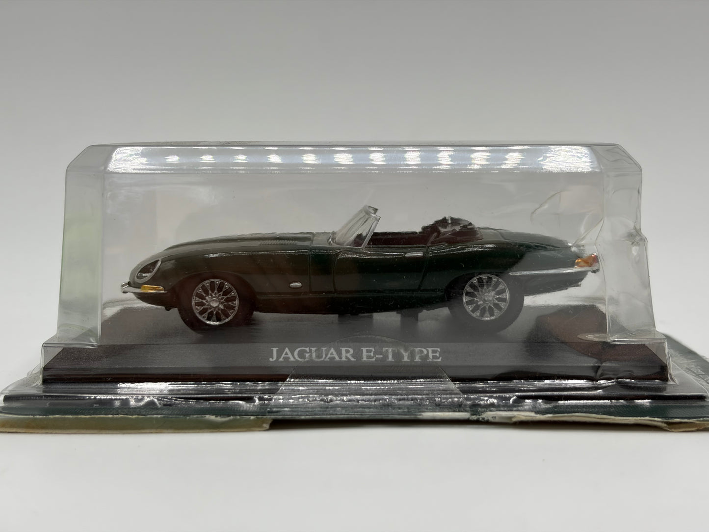 1/43 1961 Jaguar E-Type - Del Prado | Model Car