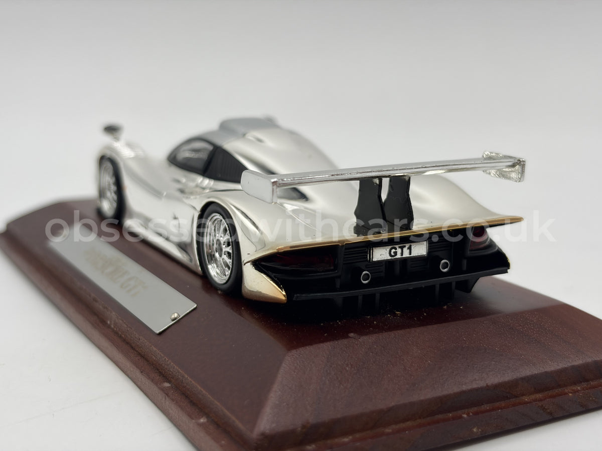 1/43 1996 Porsche 911 GT1 - Chrome | Model Car