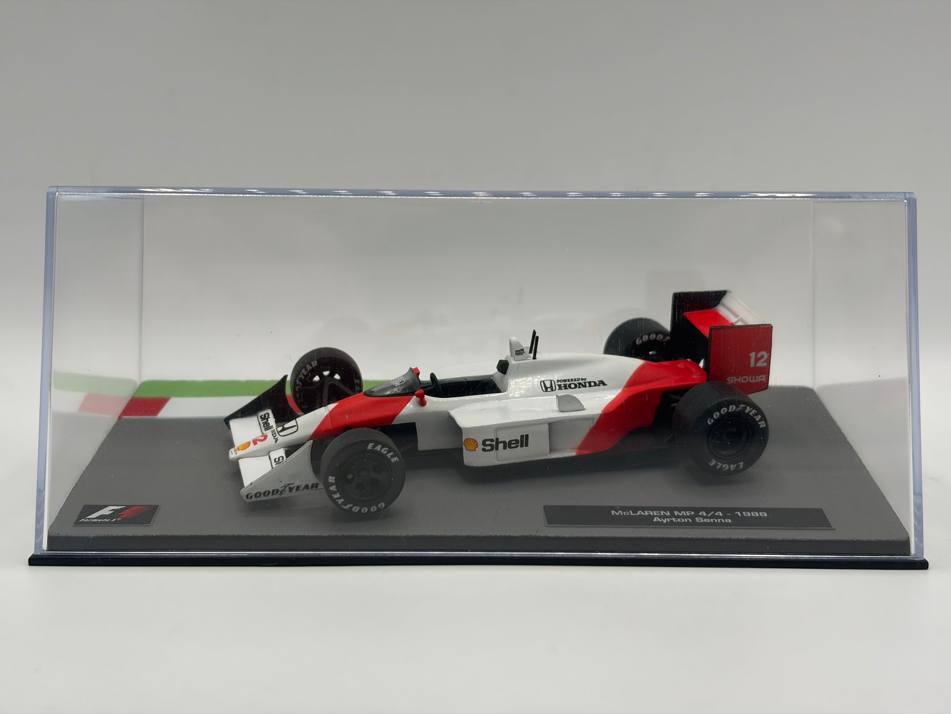 1/43 1988 McLaren MP4/4 - Ayrton Senna | Model F1 Car