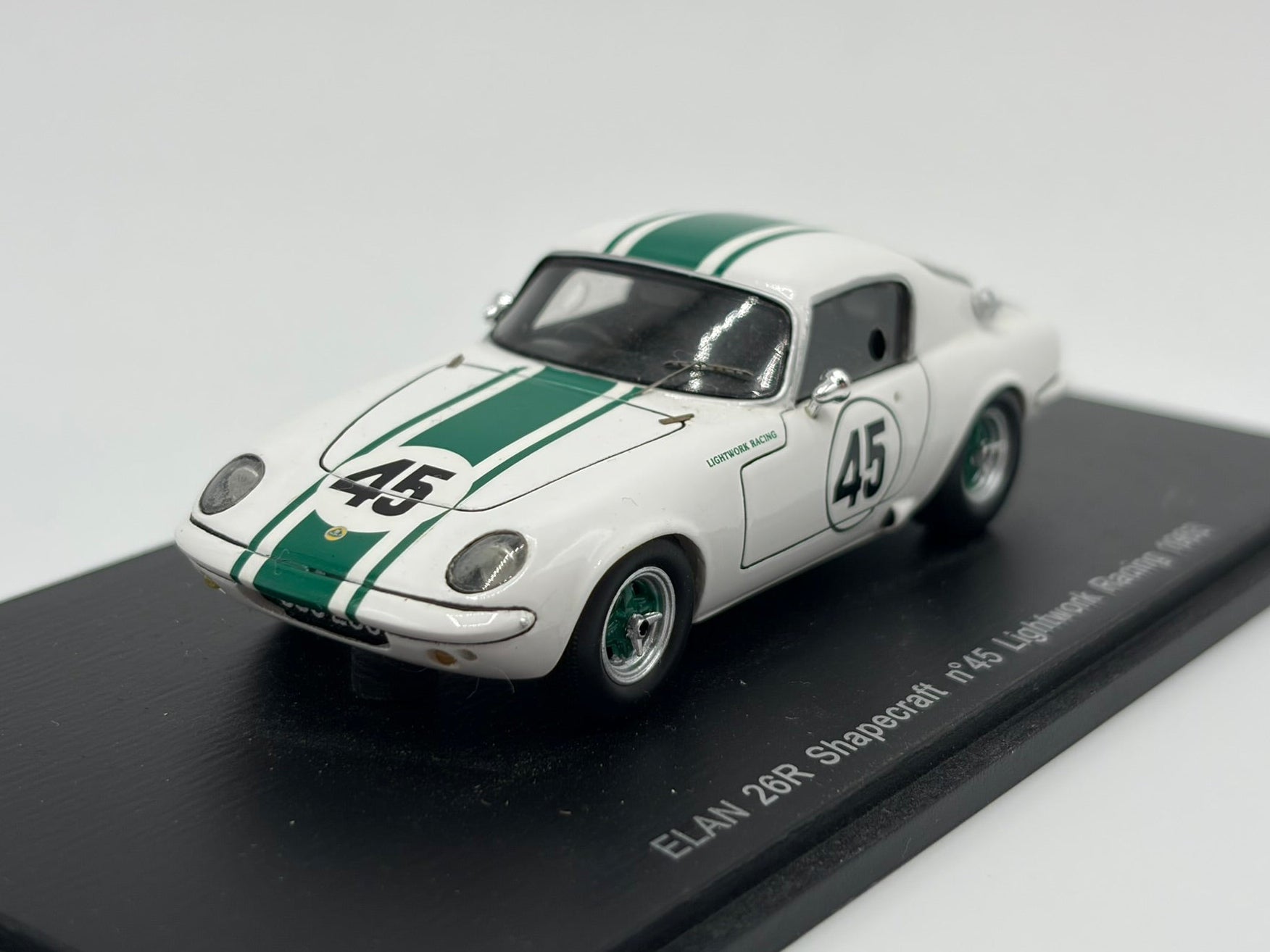 1/43 1963 Lotus Elan 26R Shapecraft - Lightwork Racing - Spark | Model Car