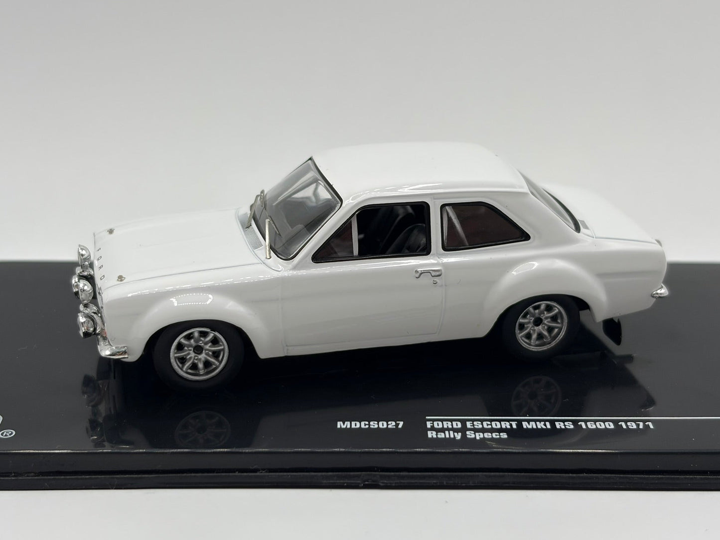 1/43 1971 Ford Escort RS 1600 - Rally Spec - IXO | Model Car