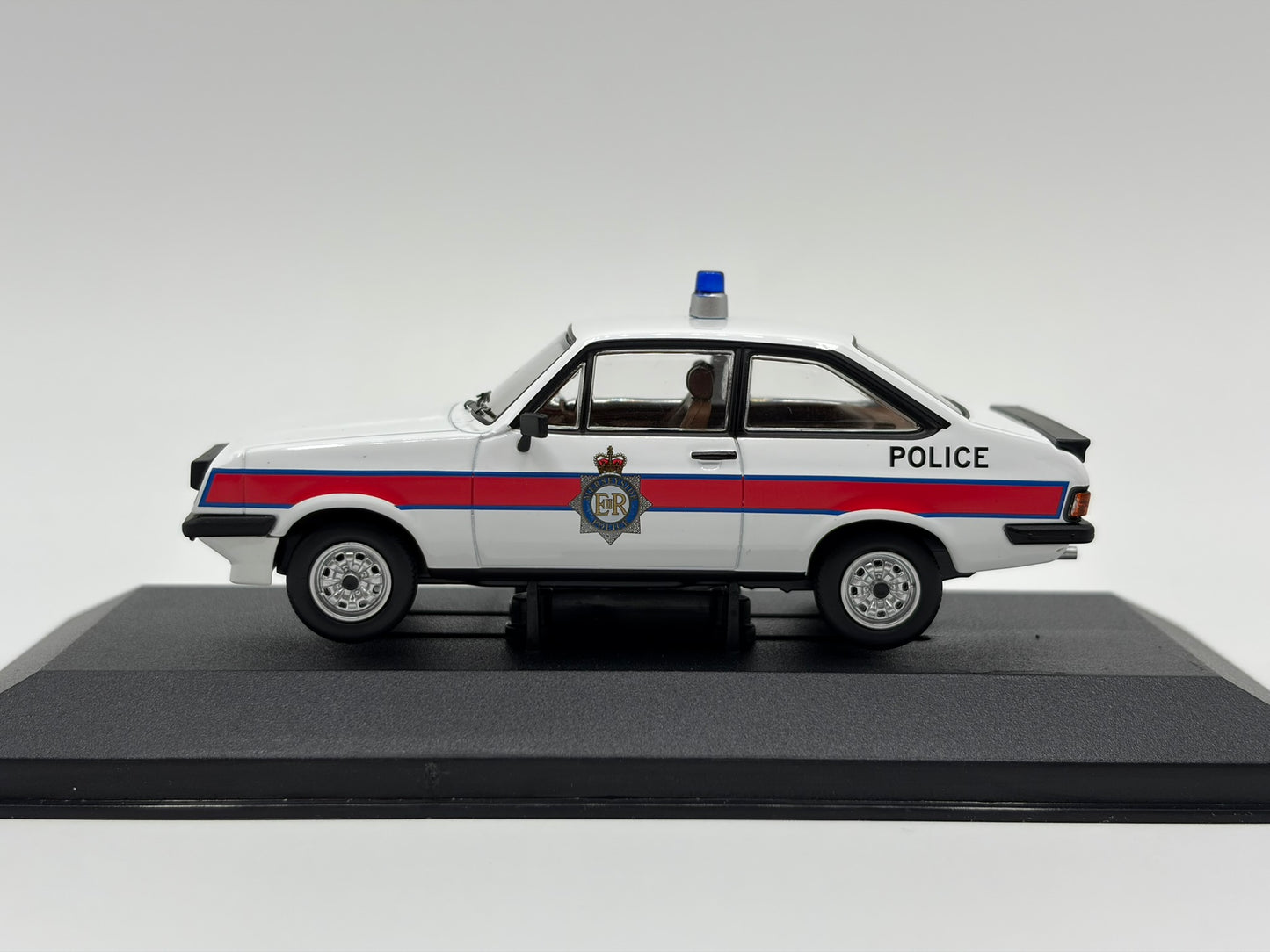 1/43 1981 Ford Escort Mk2 RS2000 - Merseyside Police - Corgi Vanguards | Model Police Car