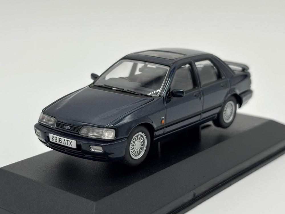 1/43 1993 Ford Sierra Sapphire RS Cosworth - Mallard Green | Corgi Vanguards | Model Car