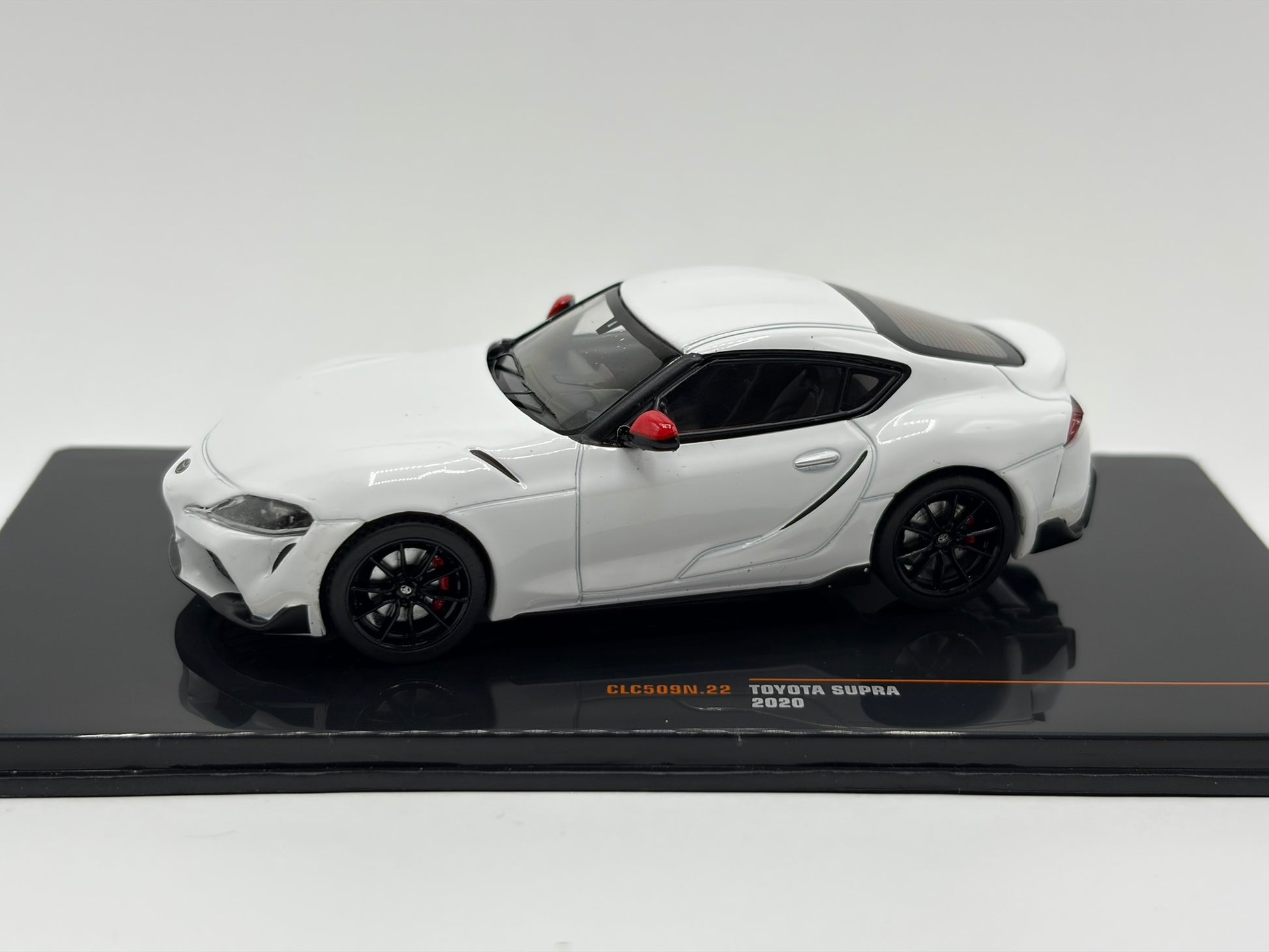 1/43 2020 Toyota Supra - IXO | Model Car