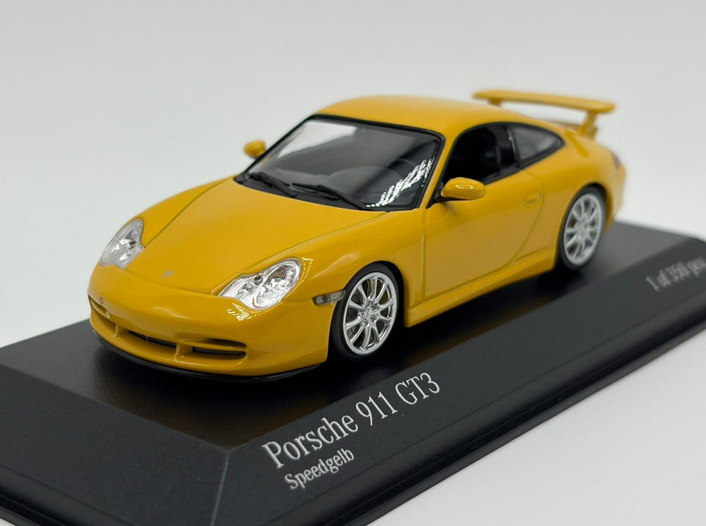 1/43 2003 Porsche 911 GT3 - Minichamps | Model Car