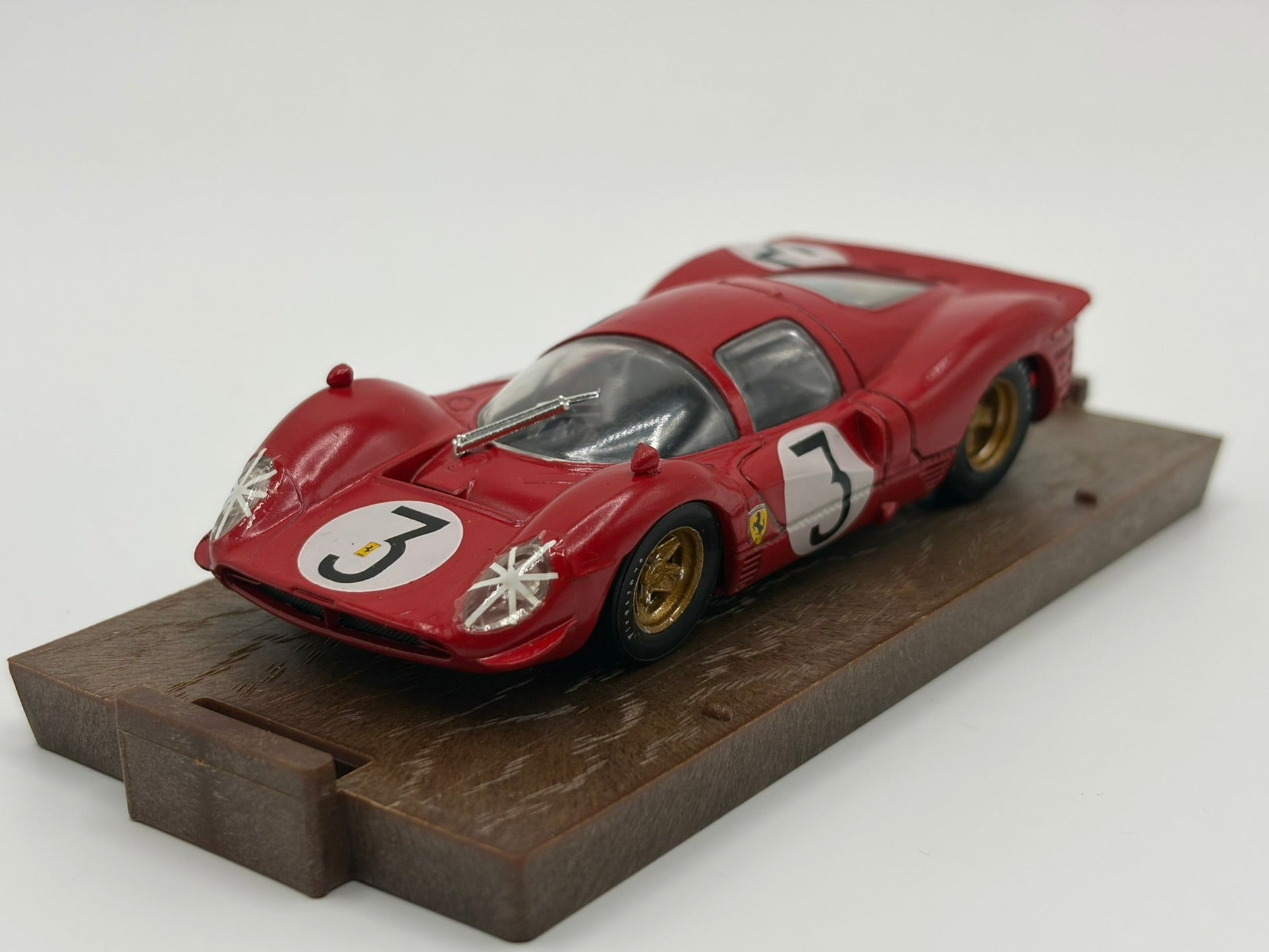 1/43 1967 Ferrari 330-P4 - Bandini / Amon - Brumm | Model Car