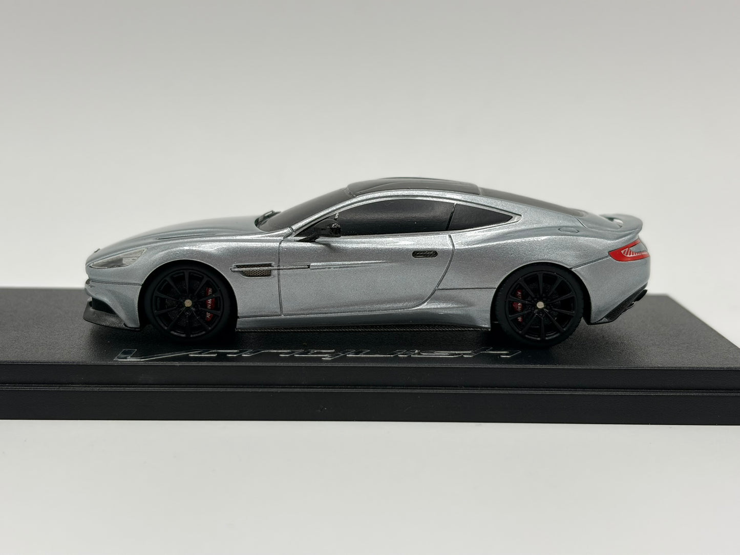 1/43 2012 Aston Martin Vanquish - Truescale | Rare Factory Issue