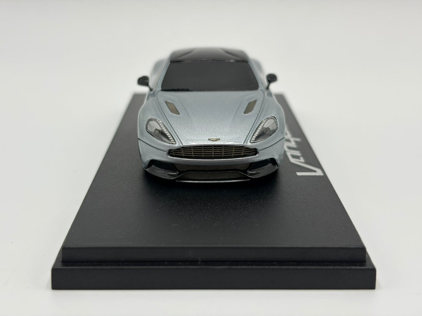 1/43 2012 Aston Martin Vanquish - Truescale | Rare Factory Issue