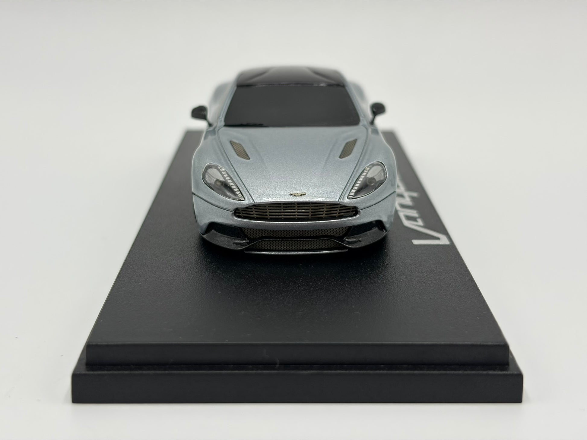 1/43 2012 Aston Martin Vanquish - Truescale | Rare Factory Issue