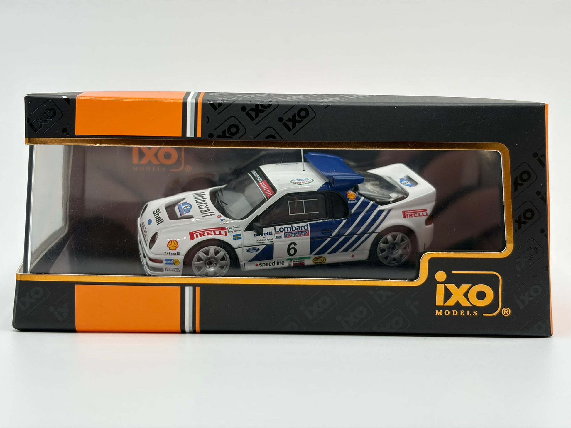 1/43 1986 Ford RS200 - RAC Rally - Grundel / Melander - IXO | Model Rally Car