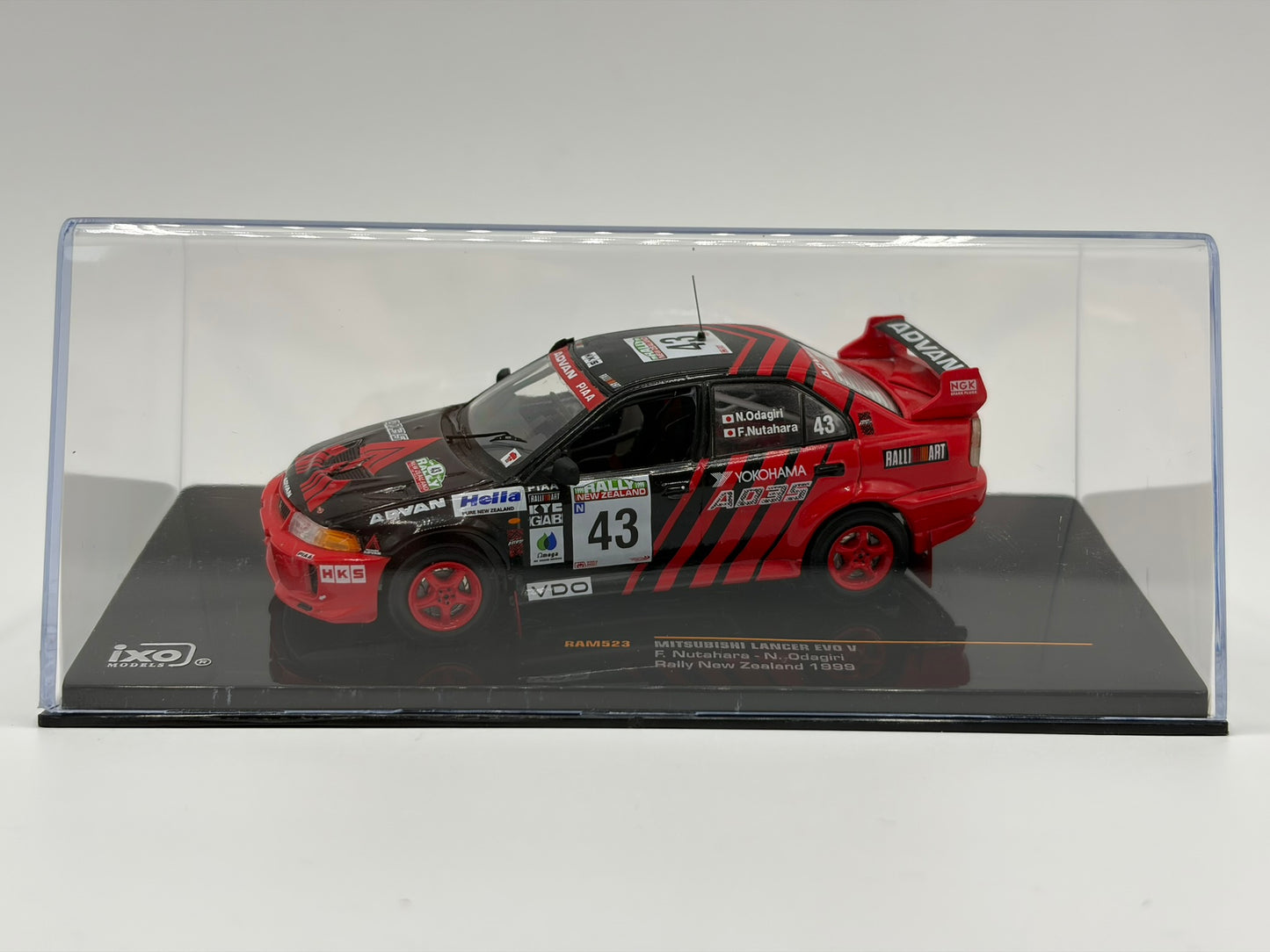 1/43 1999 Mitsubishi Lancer Evo V - New Zealand Rally - Nutahara / Odagiri | Model Rally Car