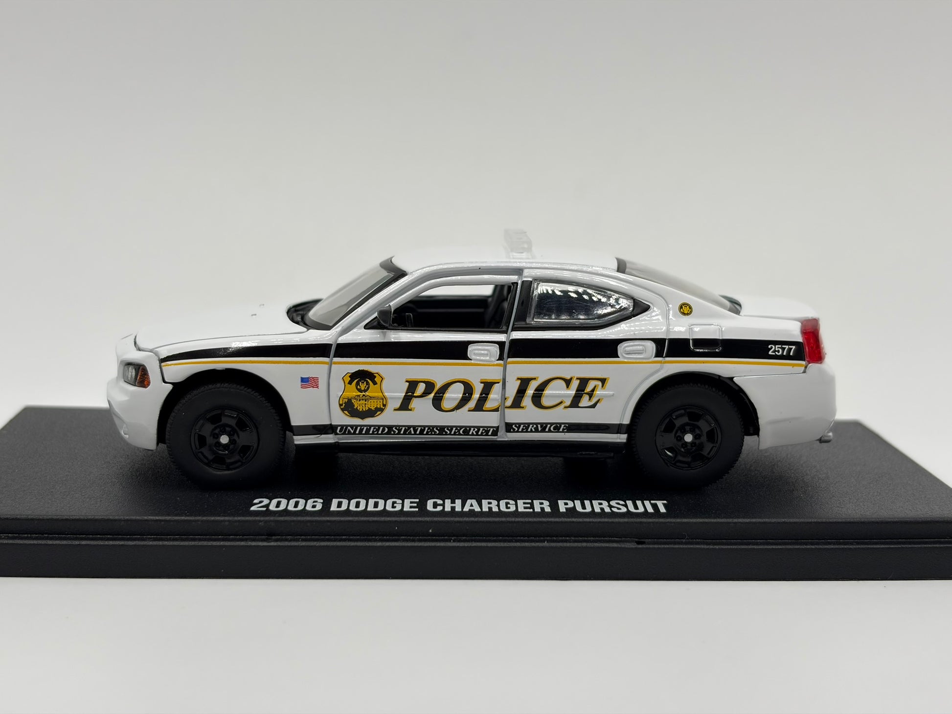 1/43 2006 Dodge Charger Pursuit - US Secret Service | Model Car