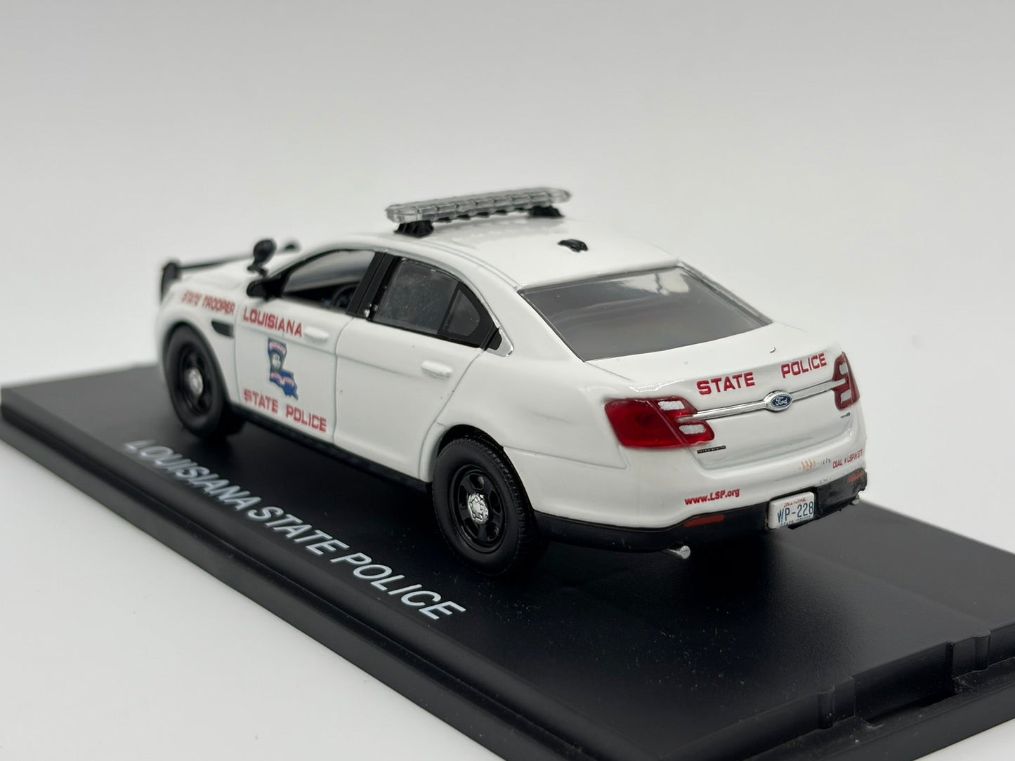 1/43 2014 Ford Taurus Police Interceptor - Louisiana State | Model Police Car