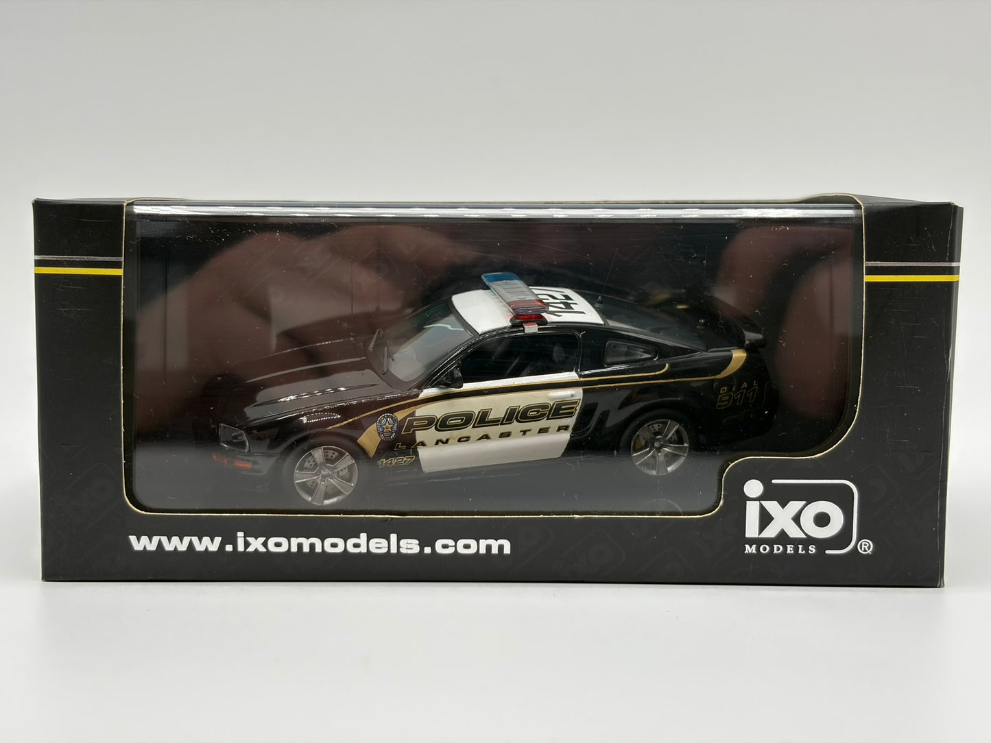 1/43 2005 Ford Mustang GT - Lancaster Police | Model Police Car