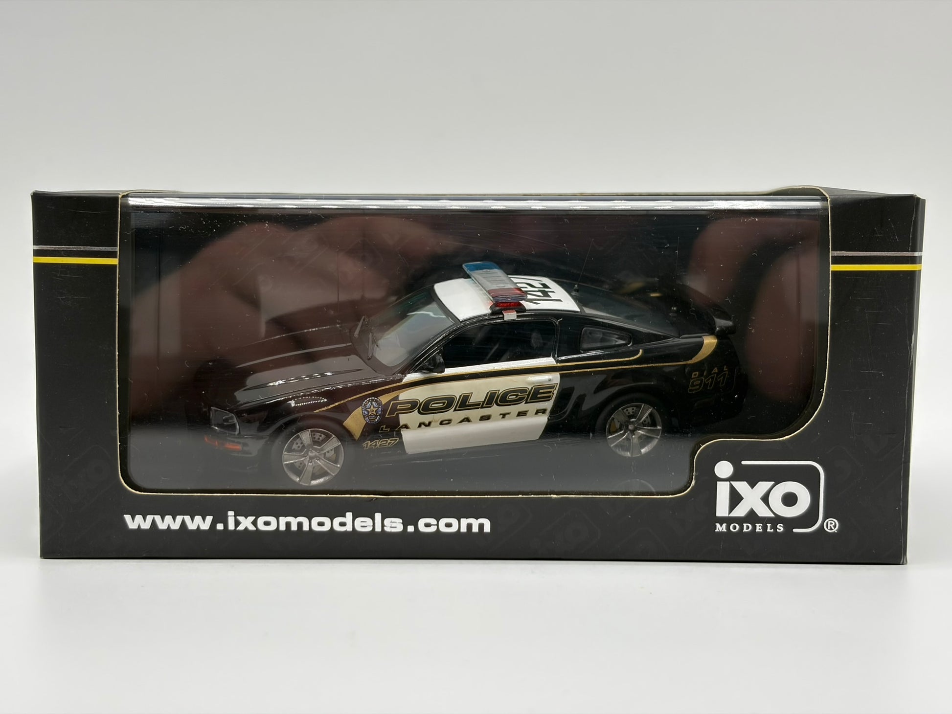 1/43 2005 Ford Mustang GT - Lancaster Police | Model Police Car