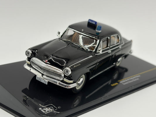 1/43 1965 Volga M-21 - Finland Police - Soviet Border | Model Police Car