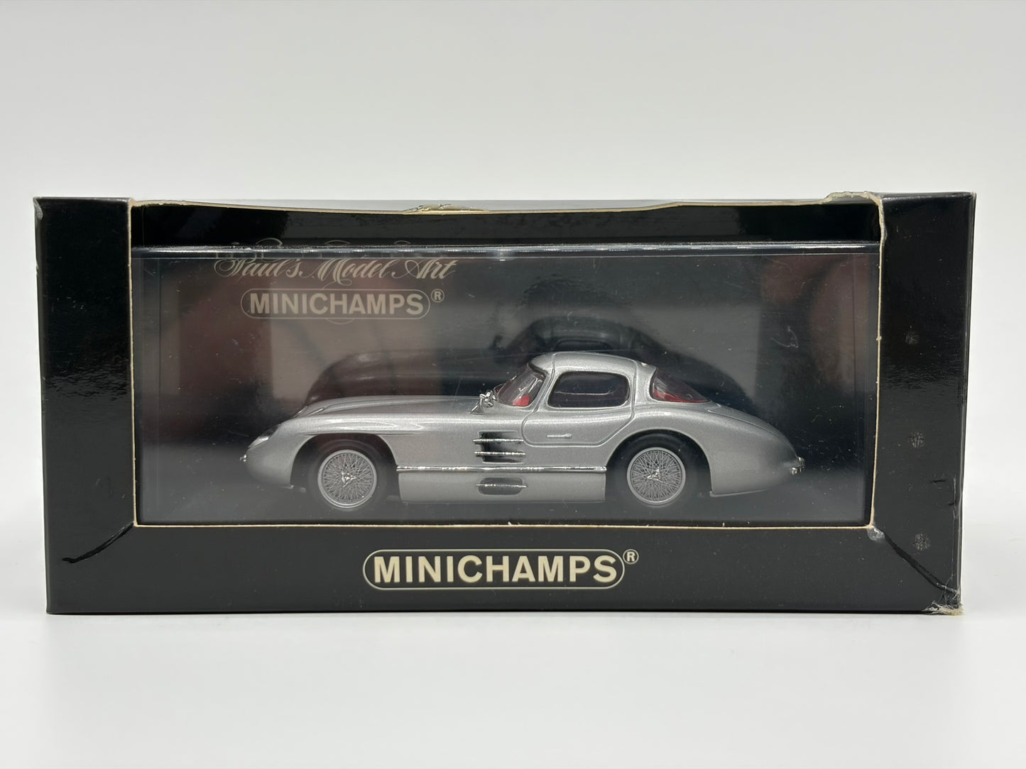 1/43 1956 Mercedes-Benz 300SLR Uhlenhaut Coupe - Minichamps | Model Car
