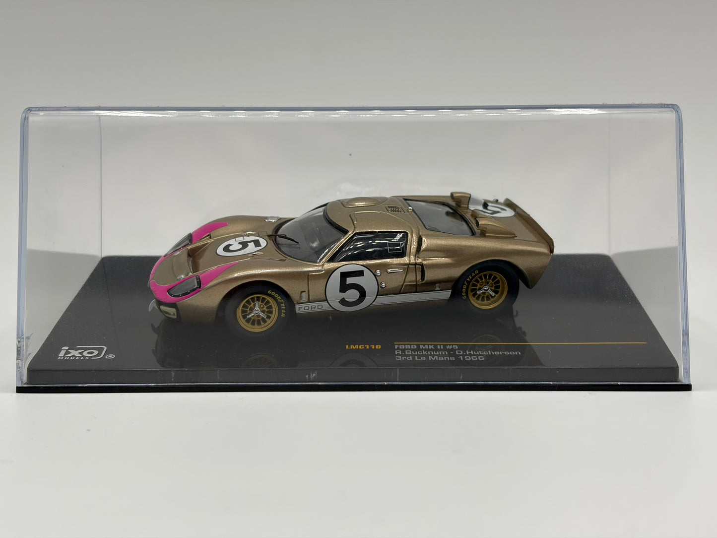 1/43 1966 Ford GT40 MkII - Bucknum / Hutcherson - IXO | Model Le Mans Car