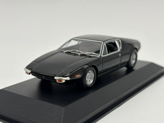 1/43 1972 De Tomaso Pantera - Maxichamps | Model Car