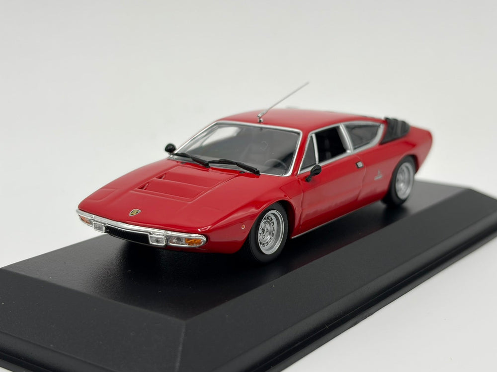 1/43 1974 Lamborghini Urraco - Maxichamps | Model Car