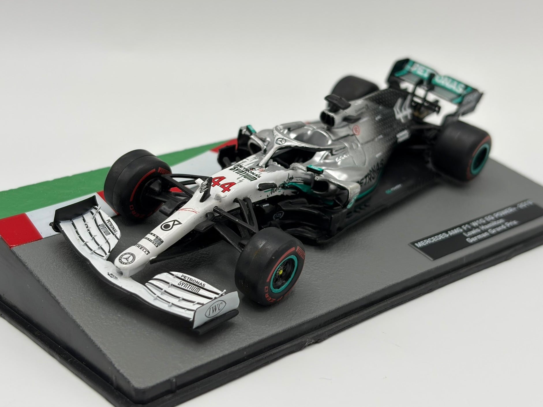 Diecast Formula 1 Cars | Formula 1 Models - Obsessed With Cars